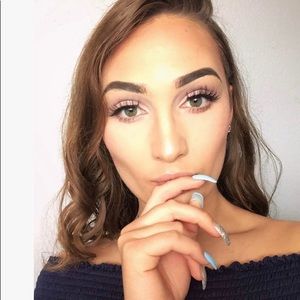 Meet your Posher, Resa